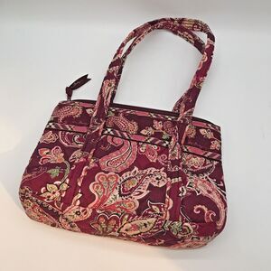 Vera Bradley Piccadilly Plum Burgundy Paisley Med. Quilted Shoulder Bag Retired
